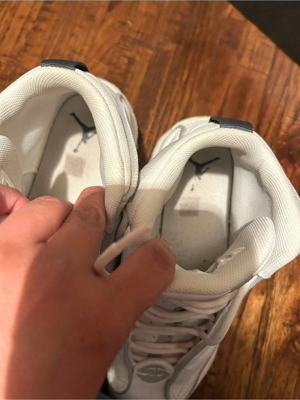 Jordan Pro Strong White & Gray Sneakers US 8 Like New